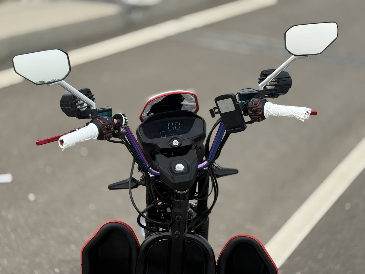 سلام عليكم اخوان
للبيع جبلي اخوين
استخدام قليل
6باتري فول و ع الفحص✅
بصمة تشغيل
ستيرن ملون
اشاير ضوئيه
رقم ضوئي
مثبت سرعه
سماعات mp3
العنوان الفلوجة_ناحية الصقلاوية📍
السعر650وبي مجال بسيط
للاستفسار متواجد خاص او اتصال:***********
