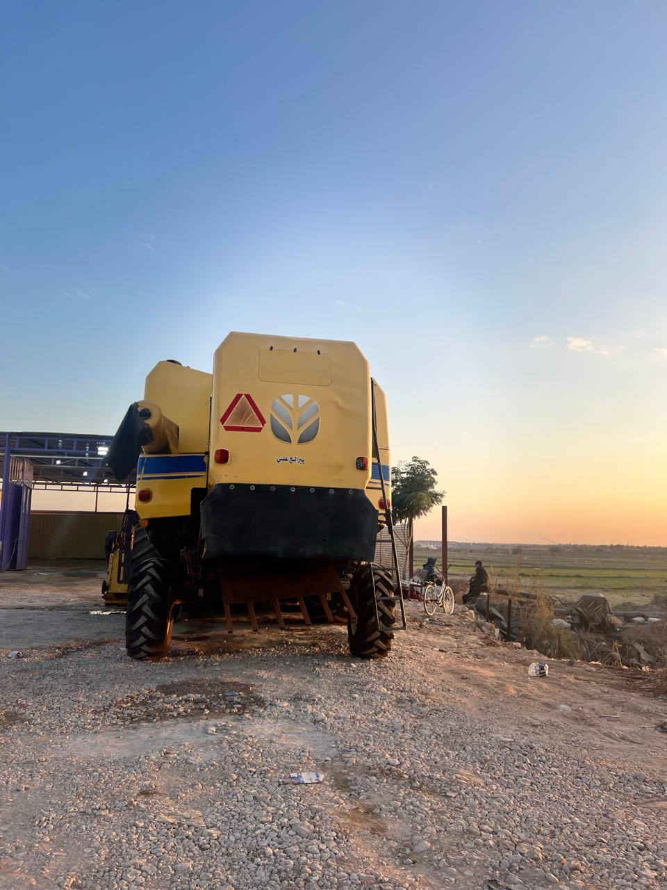 سلام عليكم حاصودة البيع موديل 14 خمسة بلام مكان نجف ***********
