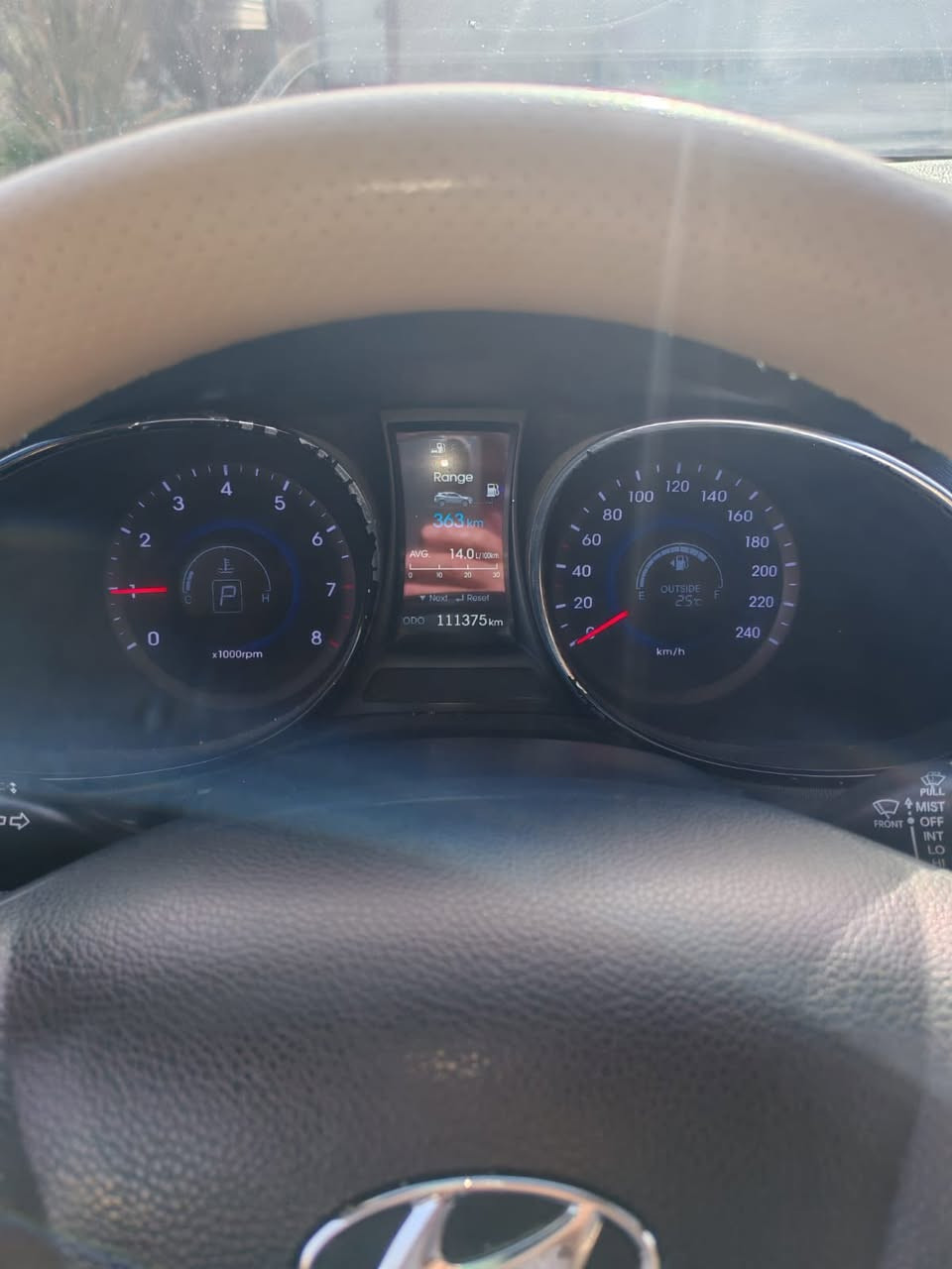 سنتافيا 2015 رقم بصرة ماشيه 111 وقابل للزيادة سعرها 180 وبيها مجال للشراي كير ومحرك شرط مكفولات رجاءاً بس الشراي يتصل عالرقم ***********
