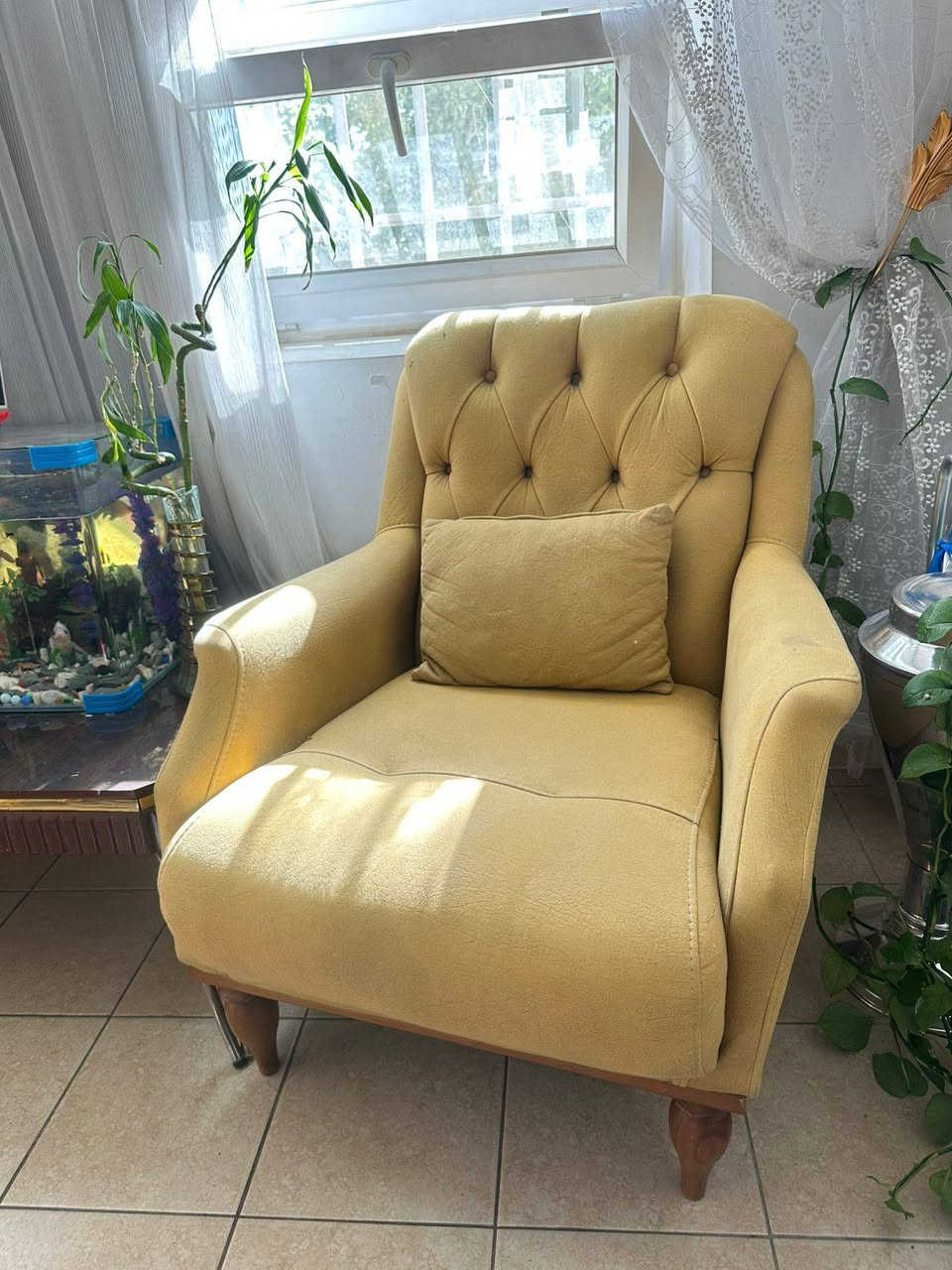 تخم تركي 8 مقاعد بي ضرر بسيط جدا سعره 400 وبي مجال


**إذا كنت صاحب هذا الإعلان وتريد حذفه لأي سبب، رجاءا أرسل رسالة إلى الدعم الفني**