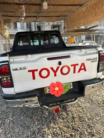 بيك آب تويوتا هايلوكس
فور ويل
علامة ذهبية 
2016 مكفولة كفالة عامة 
بأسمي رقم سليمانية
السعر     $260
للإستفسار   ***********
