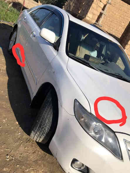 السلام عليكم
اخوان سياره كامري موديل 2010 خليجي فول مواصفات 
اللون ابيض رقم قادسيه بأسمي تحويل مباشر 
سنويا الى 2027 بيها طخات بسيطه موضحه بالصوره 
تبريد قطعتين 
طخم تاير جديد
فتحه سقف 
تحكم استيرن 
مثبت  سرعه 
برده كهربائيه 
شاشه وكامره 
كير محرك مكفولات
السياره جاهزه من كلشي برغي ما تحط عليها 
منضومة غاز (سياره تمشي بلاش ) 
السعر 125 وبيها مجال بسيط 
رقم الموبايل ***********
