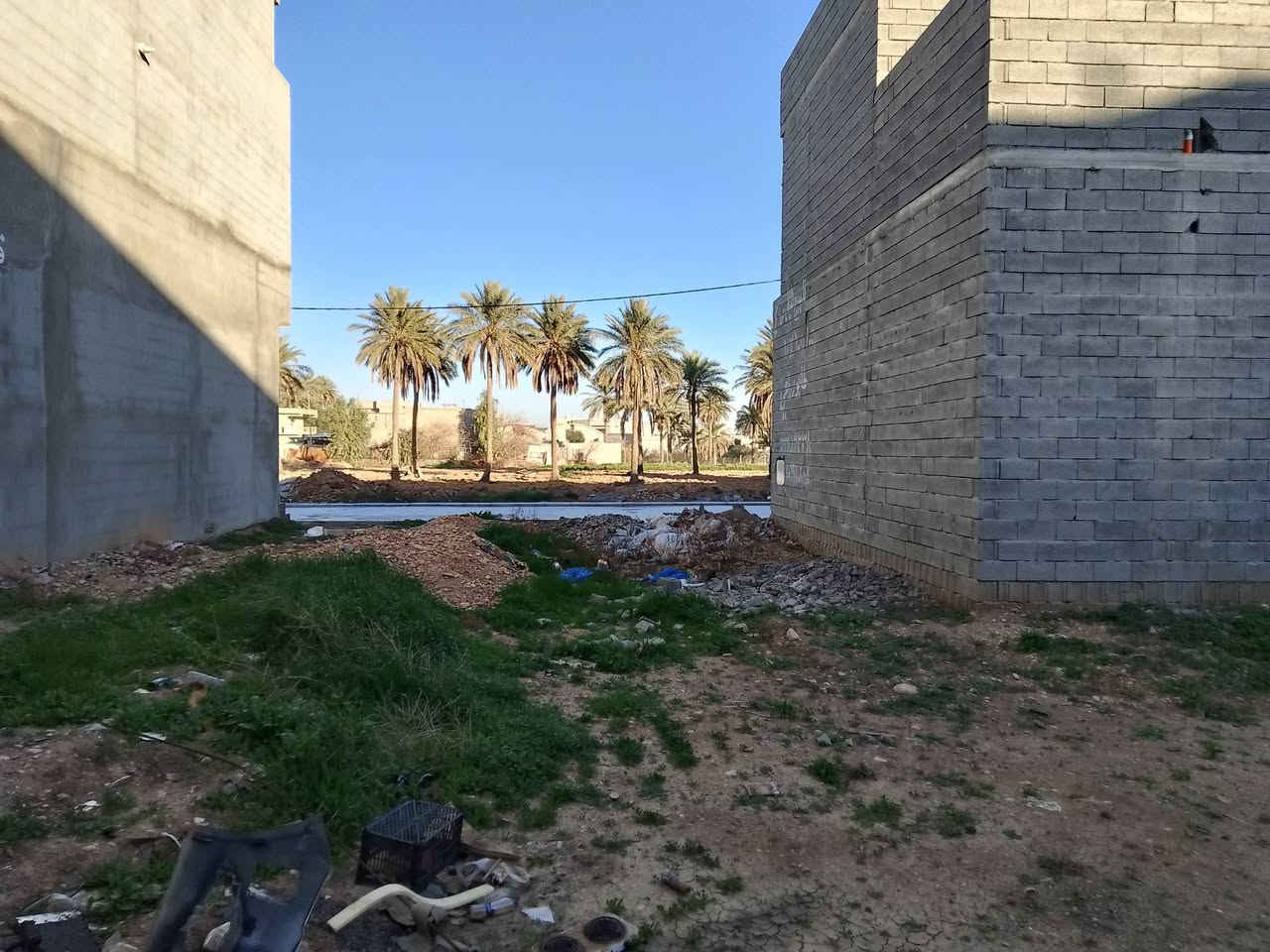 بيع مستعجل  قطعة أرض توله فروش كوجه باخ مجمع سكني مساحه100متر مربع موقعه صاير بصف ركن بلفرع نوع العقار (طابو زراعي) متوفر خدمات فول السعر 21مليون وبي مجال رقم الهاتف***********
