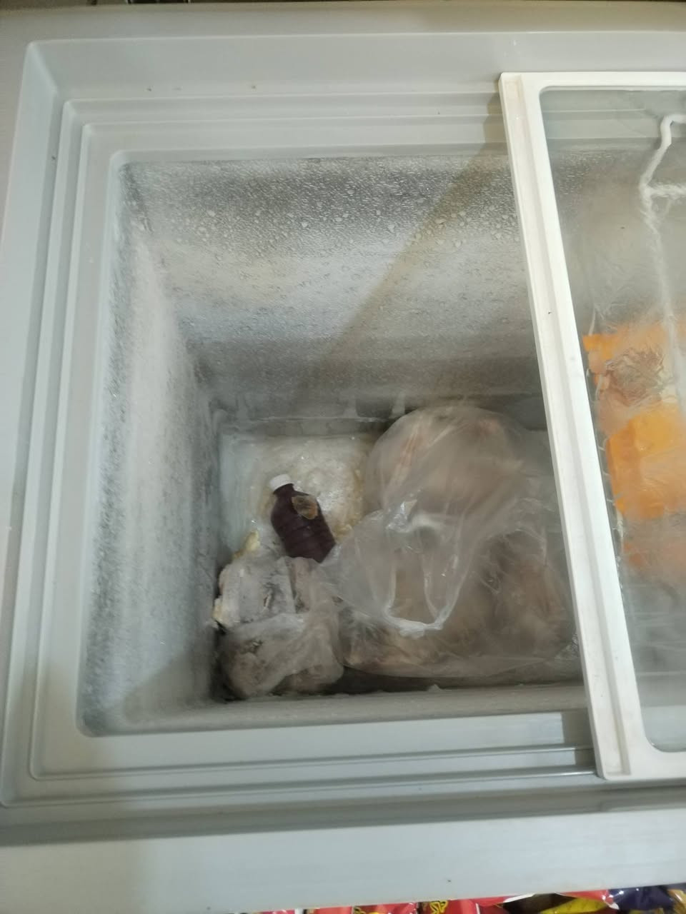 يا الله َمجمده. ٥ قدم استعمال شهر بس للبيع ب ٢٥٠ الف العنوان بلد شارع العريض مقابيل مطعم دبي القديم هاتف ***********
