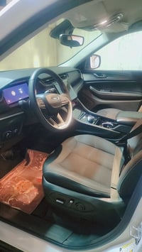 يالله سلام عليكم جيب للبيع موديل 2023 فول مواصفات من عده الفتحه فقط جن...