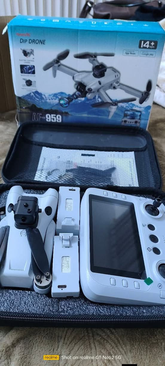 السلام عليكم اخوتي درون بهل جمال على اول تم 75.  ***********
