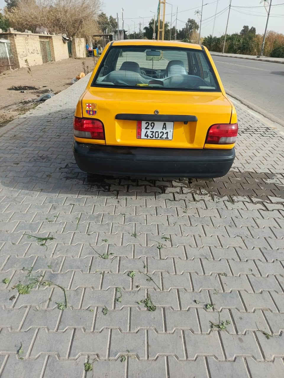 سلام عليكم سايبه البيع موديل 18 مكفوله كير ومكينه وتبريد شغال باتري جديد حداديه جديده كهربايات كلها شغاله كامره حساسات كله شغاله مصفره هيئه وغرامات سنويه 30  تحويل ثاني يوم سعر 47 مكان سياره كوت مركز المدينة رقم ***********
