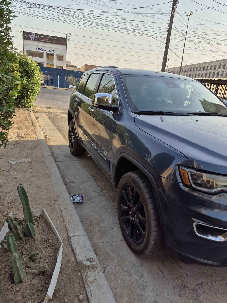 جيب للبيع وارد امريكي
موديل 2021 
الرقم شمالي 
اللون ازرق بحري
الضرر جاملغ ايمن مبدل جديد 
ايرباك سليمه 
عداد المسافة المقطوعة 62 ميل 
سيارة مكفولة محرك وكير شاصي من أي ضرر
السعر المطلوب: 295 ورقة*
للشراء الاتصال على الرقم: ***********
المنطقة:بغداد _ السيدية
