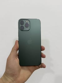 13 برو ماكس 256 ذاكرته  بطاريه 90‎%‎  السعر 700  الف  ‭0777 569 2846‬