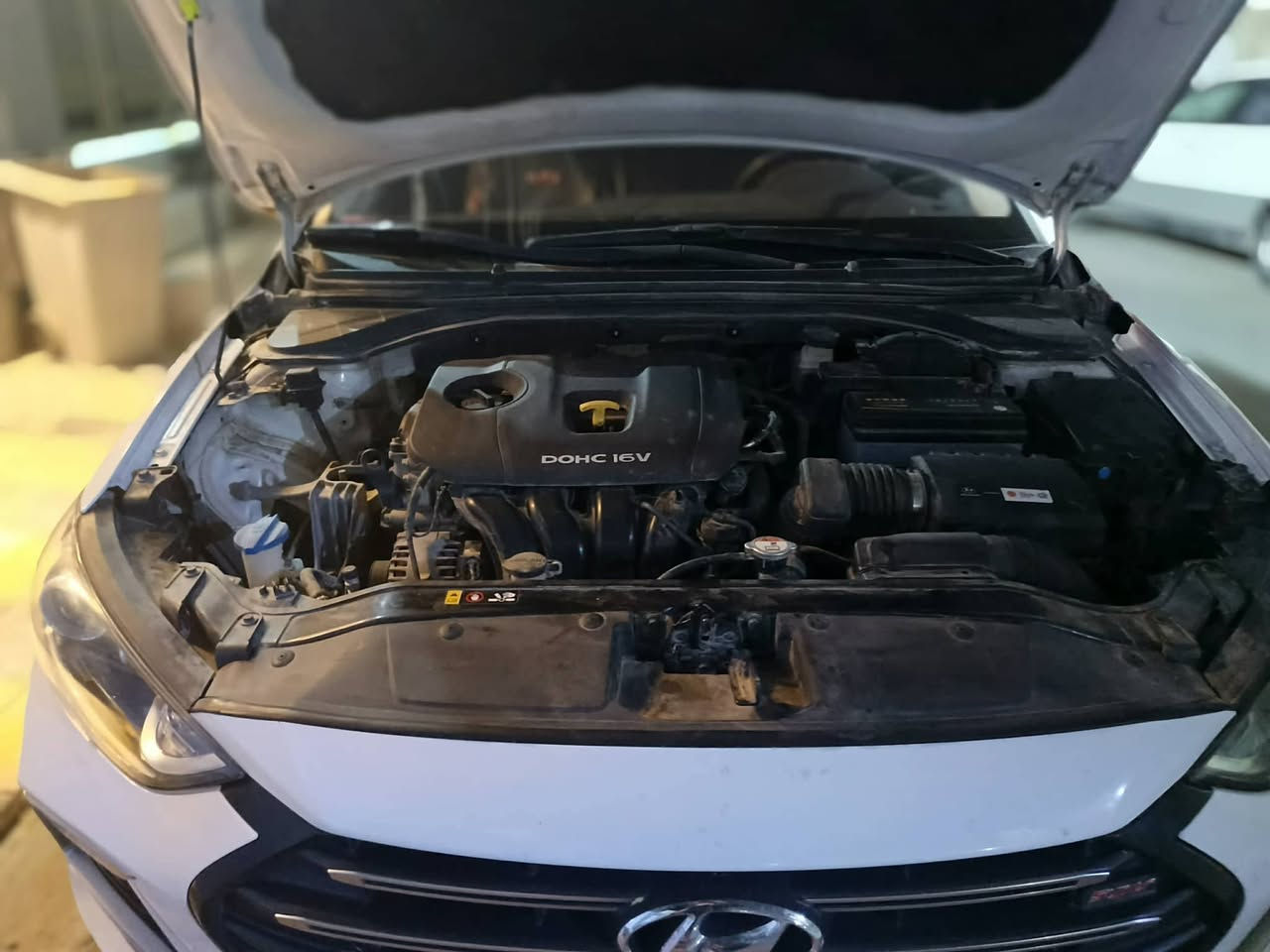 سلام عليكم  عندي النترا خليجي موديل  2019محرك  2000فول عده البصمه بيه فقط كارتين والباقي كفاله عامه  السعر 164وبيه مجال السياره رقم بابل انكليزي باسمي رقم الموبايل مكانك نجف ***********احمد ابو مصطفى
