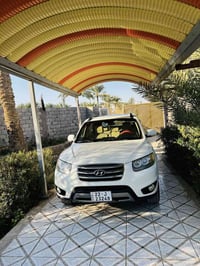 2400 نضيفه كلش ماشيه 167 السعر 150  07718319947