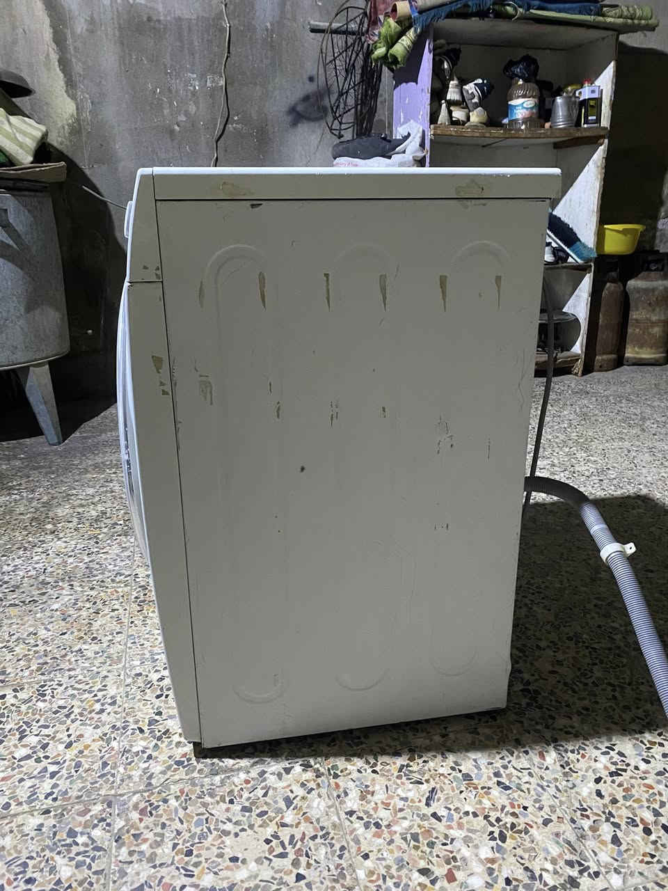 سلام عليكم غساله لبيع سامسونك او تمتيك مستخدمه كلش كلش قليل ما مفتوحه ابد تجي وتفحص وجيب وياك مصلح اذا ما تفحص لا تخذ مانعرفلهه متروكه ضامها محتاج وعندي ضرف بكاني بصره كرمه علي سعر 400 بيهه مجال قليل هنا ما متواجد موجود وتساب او تصال ***********
