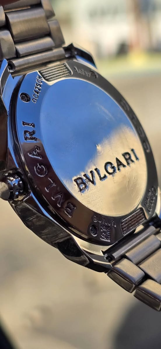 بولغاري سويس ميد ستانلس ستيل ثقيل
مينه نانو سيراميك لون تيفاني مميز 
جميع السناتر شغاله 
قطعه مال امزون اوربي سويس ميد 
زجاج سافاير ضد الخدش  والكسر 
منفذ شهري  
ضد الماء قفل اصلي 
السعر ٣٥ الف على اول تم


**إذا كنت صاحب هذا الإعلان وتريد حذفه لأي سبب، رجاءا أرسل رسالة إلى الدعم الفني**