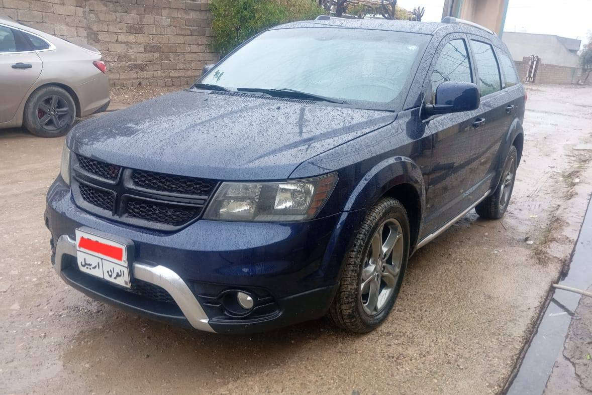 دوج جورني موديل 2017 کروسرود فول للبيع ،
4 سلندر محرک 7 راکب 3 قطعه تبريد مركزي ،فول بصمه ،
سياره ضررها خفيف قطعتين صبغ جاملغ و بنيد ، بدون دواخل ، محرك ، كير ، تبريد ، كهربائيات ، طخم طايات كلها جديده و شرط ،
السعر :- 123 $ وبیها مجال عنوان قضاء بردرش بین عقرە و موصل ،
     ،،،،،،،،،،،،،،،،،،، *********** ،،،،،،،،،، واتساب + فایبر ،،،،،،،،،،،،،
