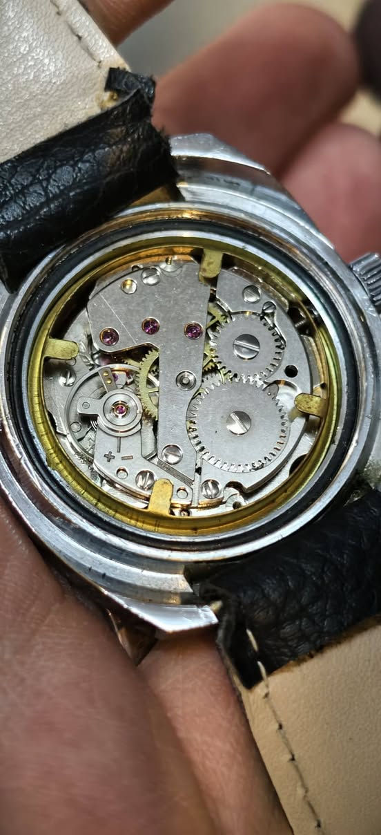 ساعة Ancre
سويسري فرسني مشترك

تكويك

سنتر ثواني منفصل

السعر 75 الف دينار

يوجد توصيل لكافة محافظات العراق


**إذا كنت صاحب هذا الإعلان وتريد حذفه لأي سبب، رجاءا أرسل رسالة إلى الدعم الفني**