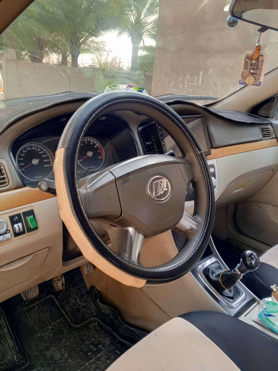 ليفان 2013صبغ باب السايق المكان كربلاء السعر 48بيها مجال بصيط 
*********** Singapore
