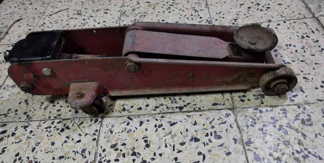 للبيع واحد شغال والثاني واشره  كايم


**إذا كنت صاحب هذا الإعلان وتريد حذفه لأي سبب، رجاءا أرسل رسالة إلى الدعم الفني**