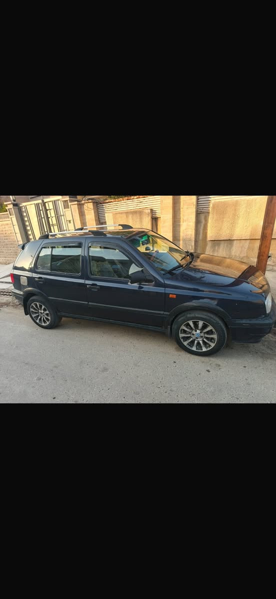 برازيلي كولف للبيع موديل ٩٣
صبغ جمالية التواصل ع الرقم 
***********
***********
مكانها موصل حي الوحدة
كابون بنزين كامل 
السعر ٤٥بيها مجال
