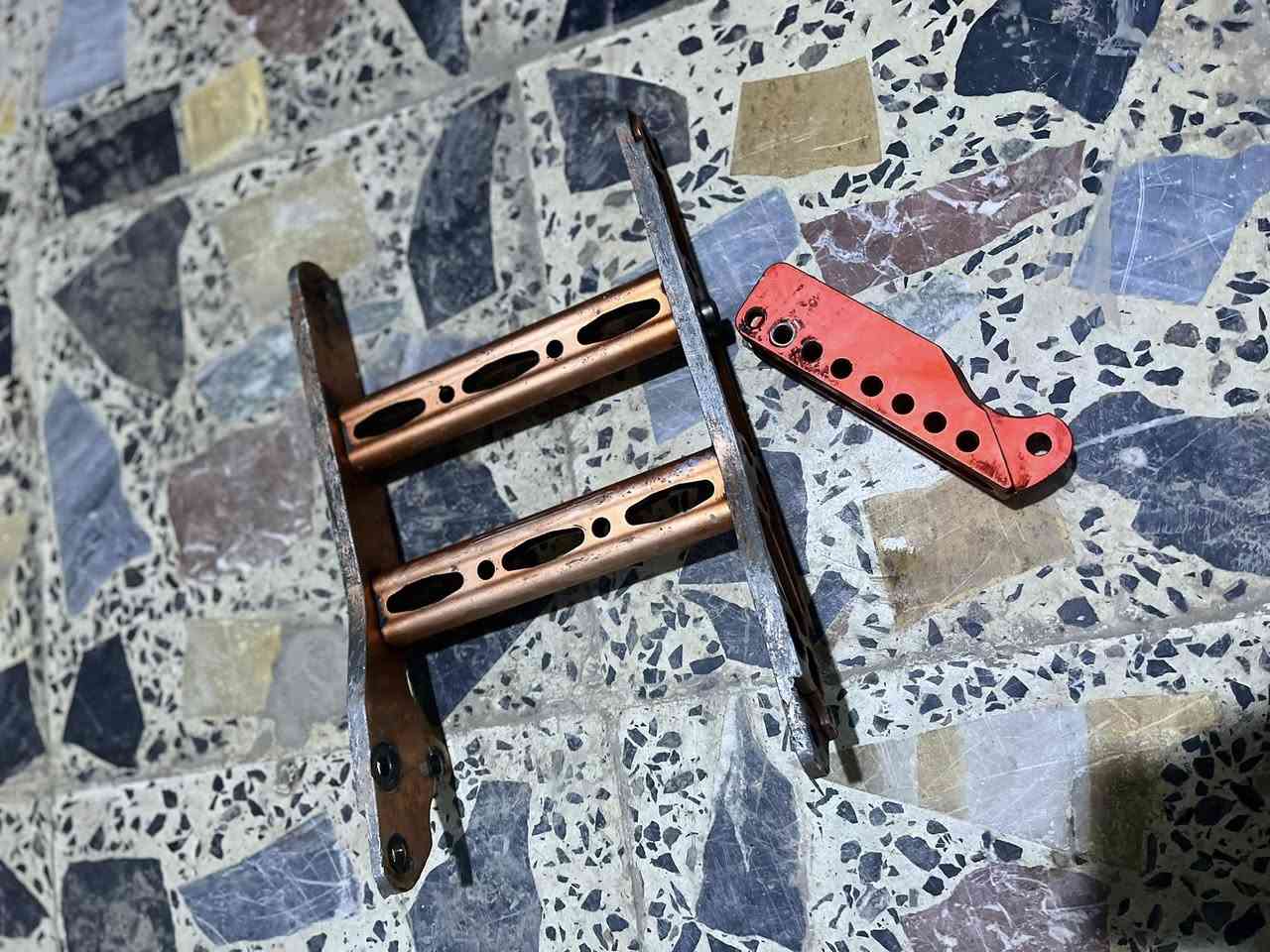 شيال راجع اصلي هوه ول تطواله مالته سعره 55وبي مجال ول ما يعرف بيهن لا يراسل مكاني بغداد حي جهاد هاذ رقمي ***********
