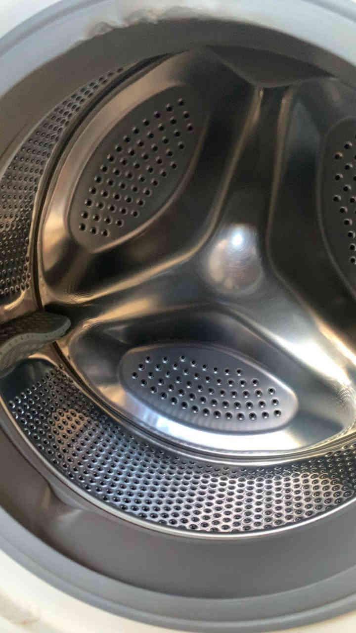 غسالە  ٨ كيلۆ 

*********** السليمانية, العراق
