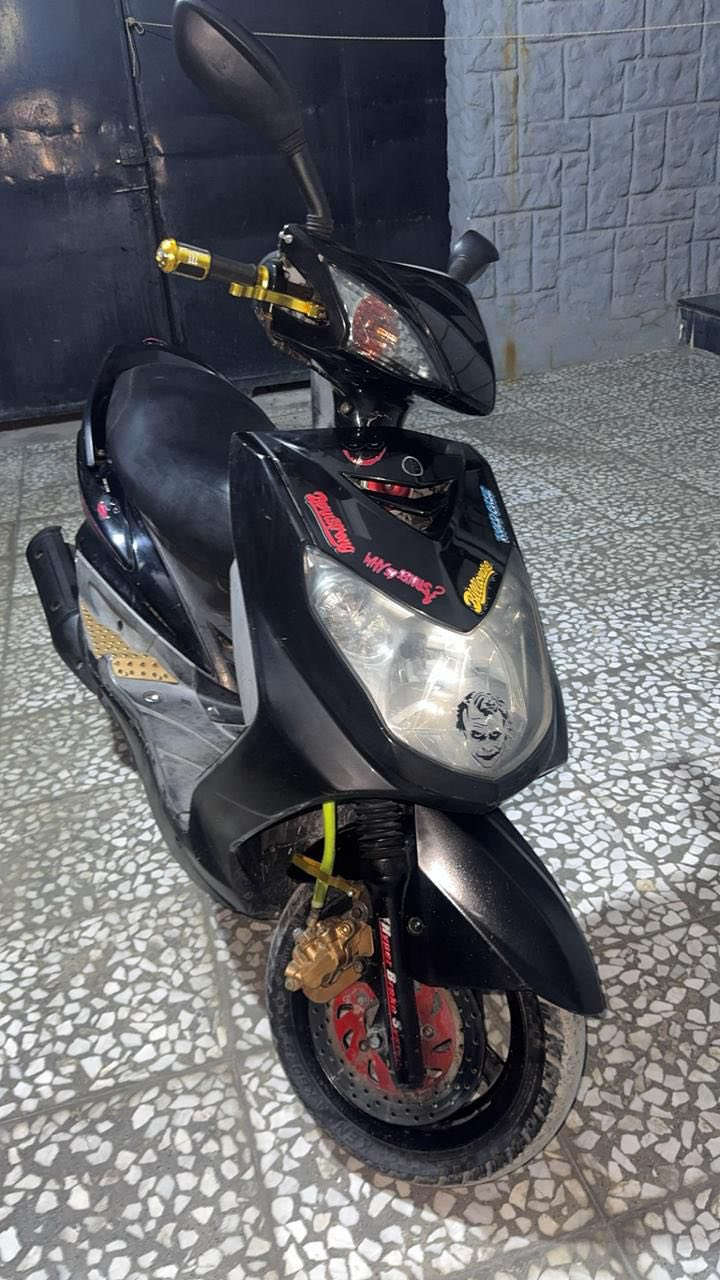 يا الله السلام عليكم للبيع سكنس فحل كوري كابريتر الدراجه كامله من كلشي كهربائيات كله شغاله مكينه خرسه اتخبل شلعه معدل شرط جيب وياك 10 فيتريه وتعال تخم تاير الدراجه كدامكم السعر 1100 وبيهه مجال لشراي مكاني بغداد البلاديات شارع الغسل رقم راعيهه *********** خوان مكلف بنشر اي ستفسار رقم راعيهه موجود تحياتي للجميع ♥️
