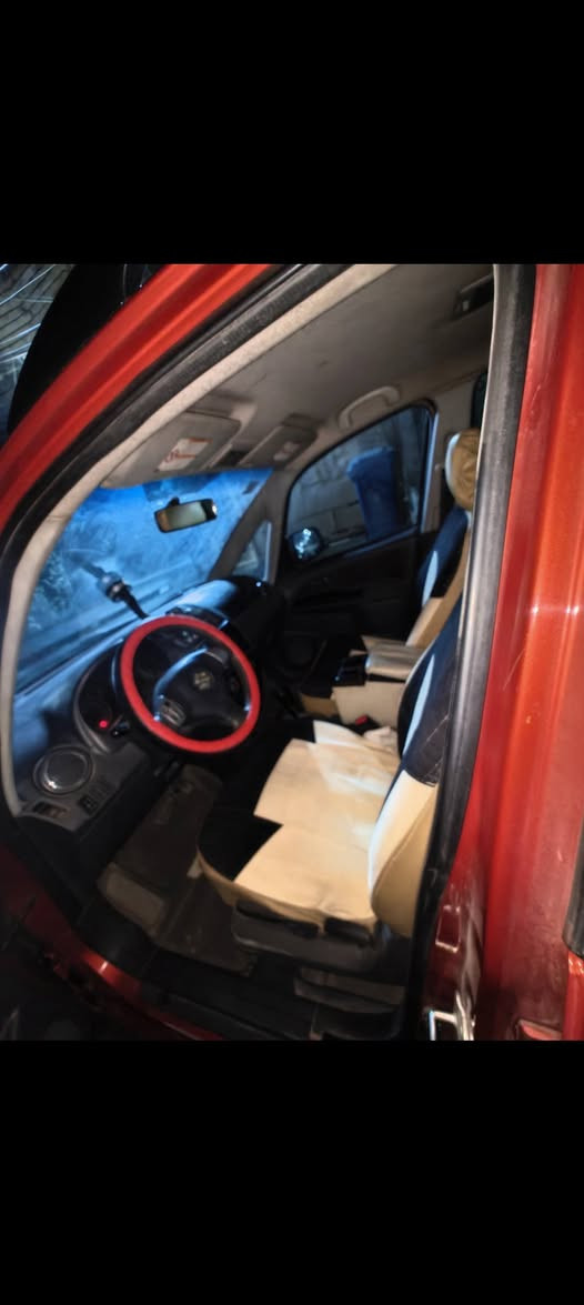 سازوكي SX4 2013
محركها 1800
مكاني بالشعب 
ب65 بيها مجال 
***********
