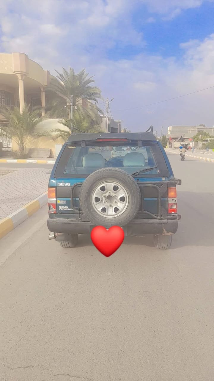 السلام عليك سياره للبيع نيسان بان فايندر رقم بغداد مشروع وطني تحويل ثاني يوم موديل 1994 السنوية لغاية 2028 السعر 50 وبيه مجال للتواصل على الرقم *********** للتواصل على هذا الرقم غير متواجد على الفيس
