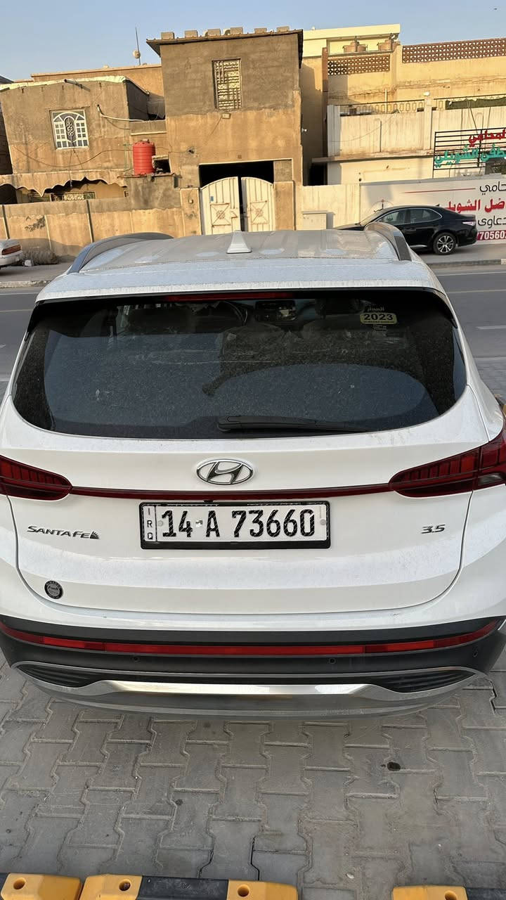 سلام عليكم 
ستنافي مديل 2023
خليجي V6 سته سلندر 3.5 نص فول سبعه راكب 
رقم بصره بسمي 
بيه باب الصدر والي وراه بارد PDR
مكان السياره بصره 
ماشيه 42 الف 
تحويل ثاني يوم
سعراهاا 265 بيه مجال 
 رقم الهاتف ***********
