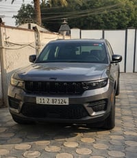 جيب لاريدو كراند شيروكي 2023 🎅🎅  حادث دعاميه خلفيه فقط / سياره كلش جدي...