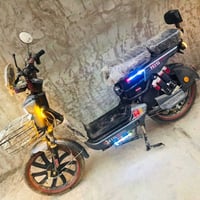 دراجه للبيع مستعمله شهر واحد وعل فحص شرط بس شاشه نكسرت وبدلت وحده بدال...