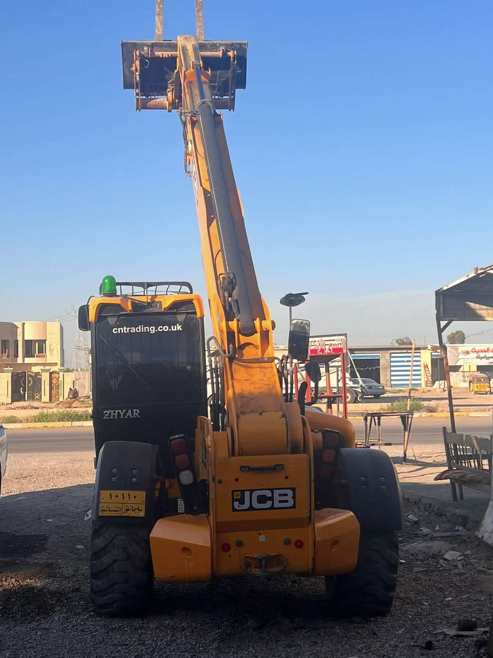رافعه سلايت موديل 2009 14متر رقم سليمانيه نضيفه مكفوله من كلشي مكانهه ديالى *********** سعره 350$
