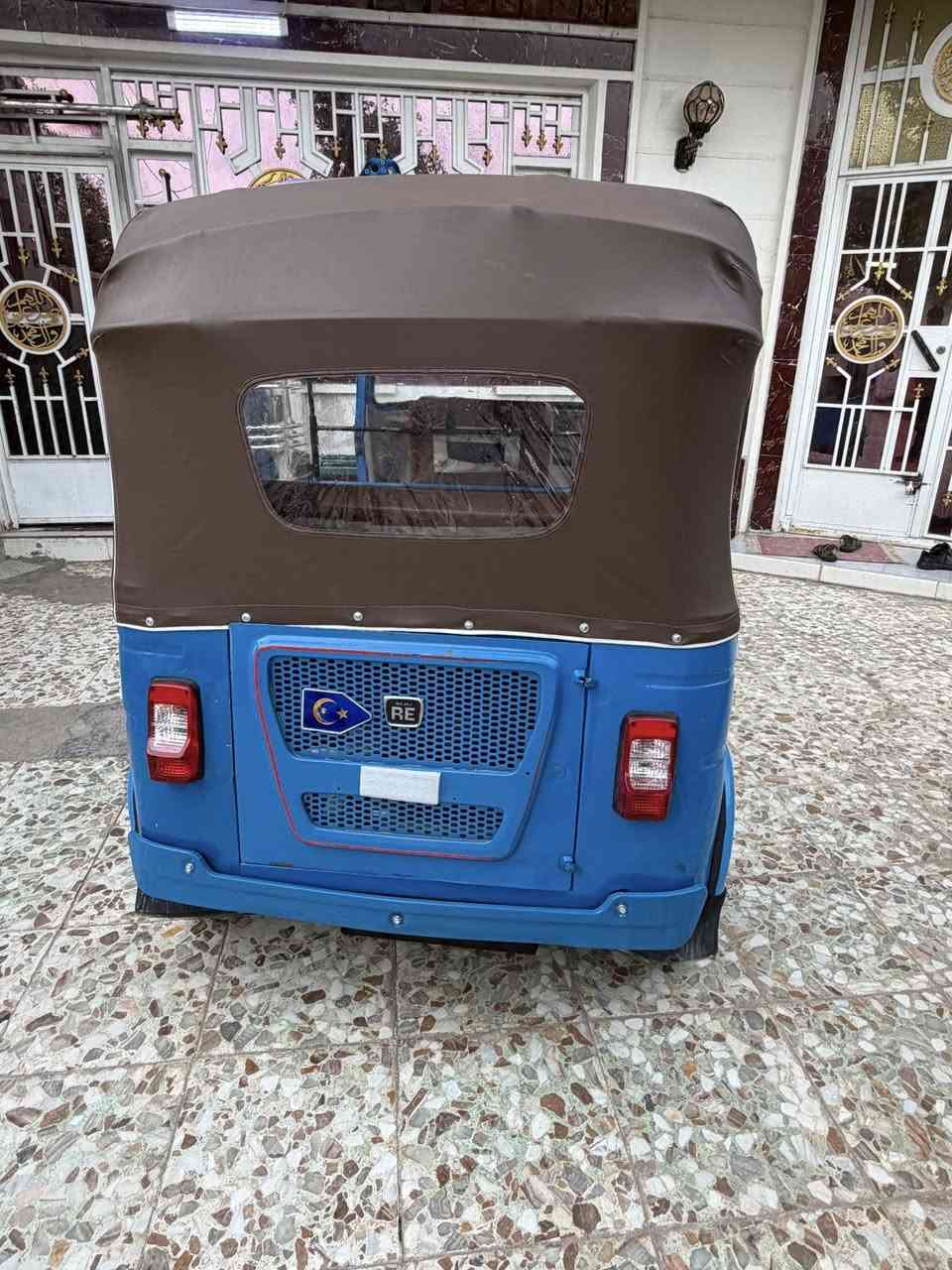 سلام عليكم تكتك 2021 تكتك تعمير جديد تكتك نضيفه حيل بيه طخه من وره يم بكلايت سعر 7       ملاين قفل (***********)موقع شهداء سيديه (ملاحضه تكتك مرقمه (رقم او سنويه ) رقم نكليزي تكتك بسمي تحويل ثاني يوم)
