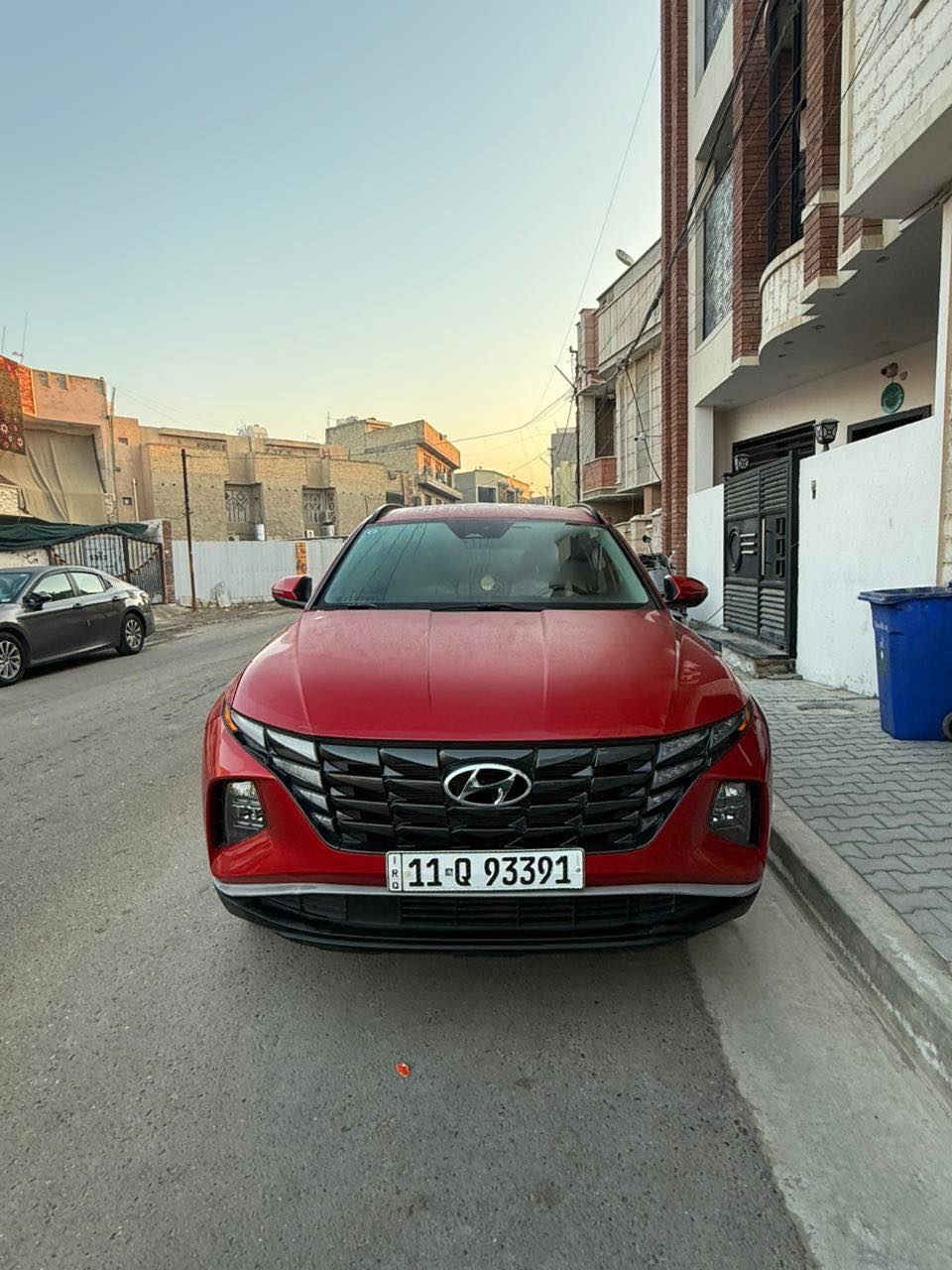 السلام عليكم توكسان 2023 رارد امريكي حادثه طخه بقبغ الجنطه ومعدل نفسه سياره جديده بمعنى الكلمه ريحه الشركه بيه 💯🚙
فول مواصفات 
كشن جلد 
كشن كهرباء 
بصمه تشغيل وجنطه
فتحه سقف 🪬
ماشيه 40 ميل🚙
جاهزه تخم تاير تبريد ثلج داخل اوف وايت المرغوب ❤️
صدز كير مكينه كفاله عامه  🕌
مكان السياره بغداد العطيفيه 🏛️
السعر 190 وبيه مجال للطيبين💸
للاتصال ***********📞ابو حيدر
