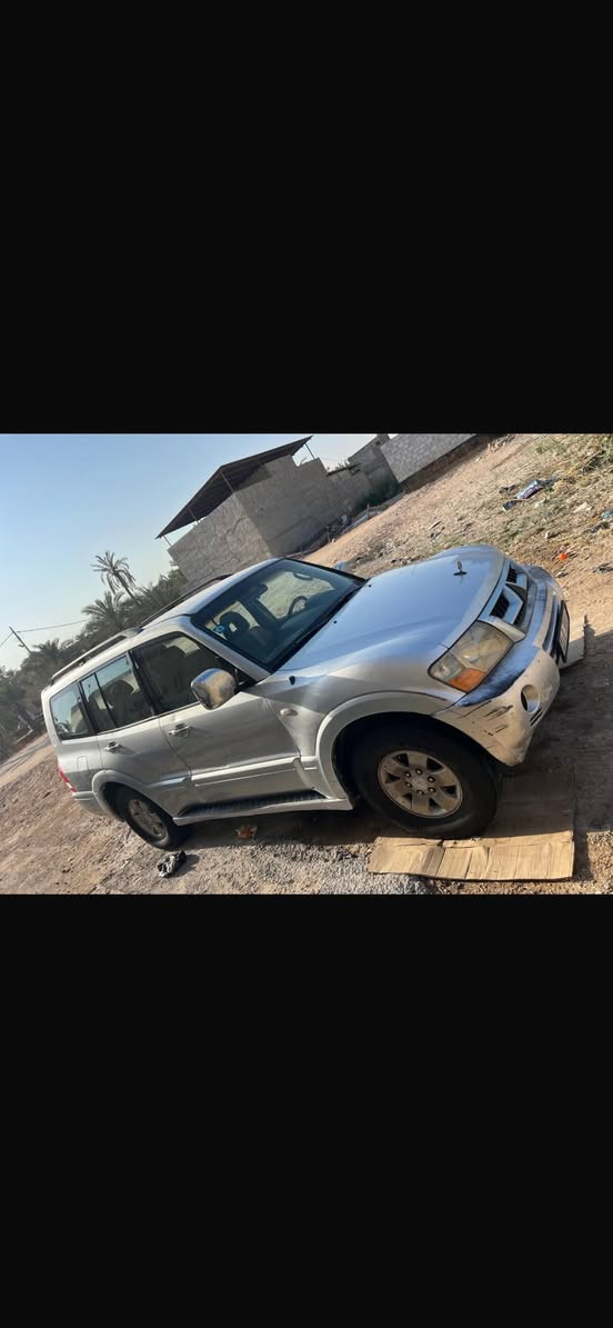 سلام عليكم خوان للبيع باجيرو مديل 2007 اصل بسمي رقم نكليزي بغداد مكينه 3000 ابلاد فور ويل اوتماتيك سبعه راكب تخم تاير تبريد ٣ قطع ثلج لا تبخير ولا تنقيص السياره مكفوله من الضربه بيها مكانات صبغ وبيها جراد بل قماره حداديه جديده  دواخلها حلوه السعر 78 وبيها مجال قليل للاتصال ع رقم ***********/ *********** وتساب مكاني البصره ابو الخصيب
