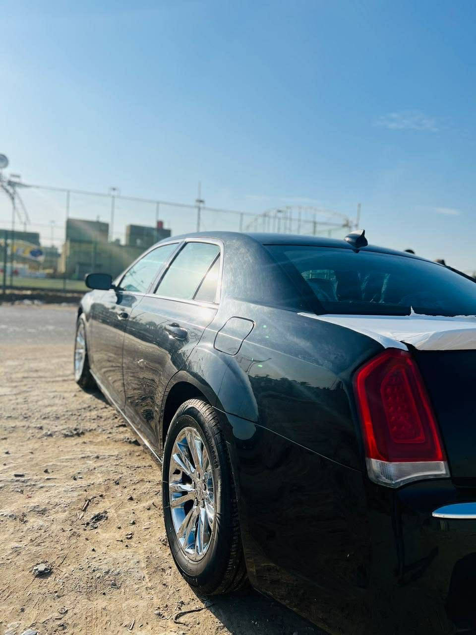 اوبامه للبيع مديل 17 ماشي 96  رقام اربيل بسمي مواصفات عاديه العنوان بابل شوملي *********** الحادث فقد من امريكه
