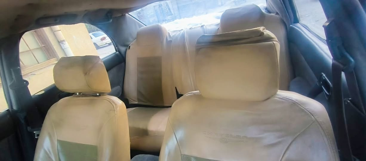 سلام عليكم اخوان 
سيارة بطة 94 لونها ازرق غير محدد
مكينه ثنين ونص السيارة بالناصريه مركز وراعيها موجود بسيد دخيل ويريد مداور  رقمها نجف السنويه منتهيه من ال19  علماً انو  بيها خطأ برقم القرص التصحيح عليه والمداور ع المشتري  السيارة لاكص ولانقل جثه بس بيها ضربة جنطة لكن ابيع كوم حديد سعرها 37$
عجبك سعرها تواصل وياي ماعجبك ادعيلنه بالتسهيل والله يرحم امواتك *********** واتساب
