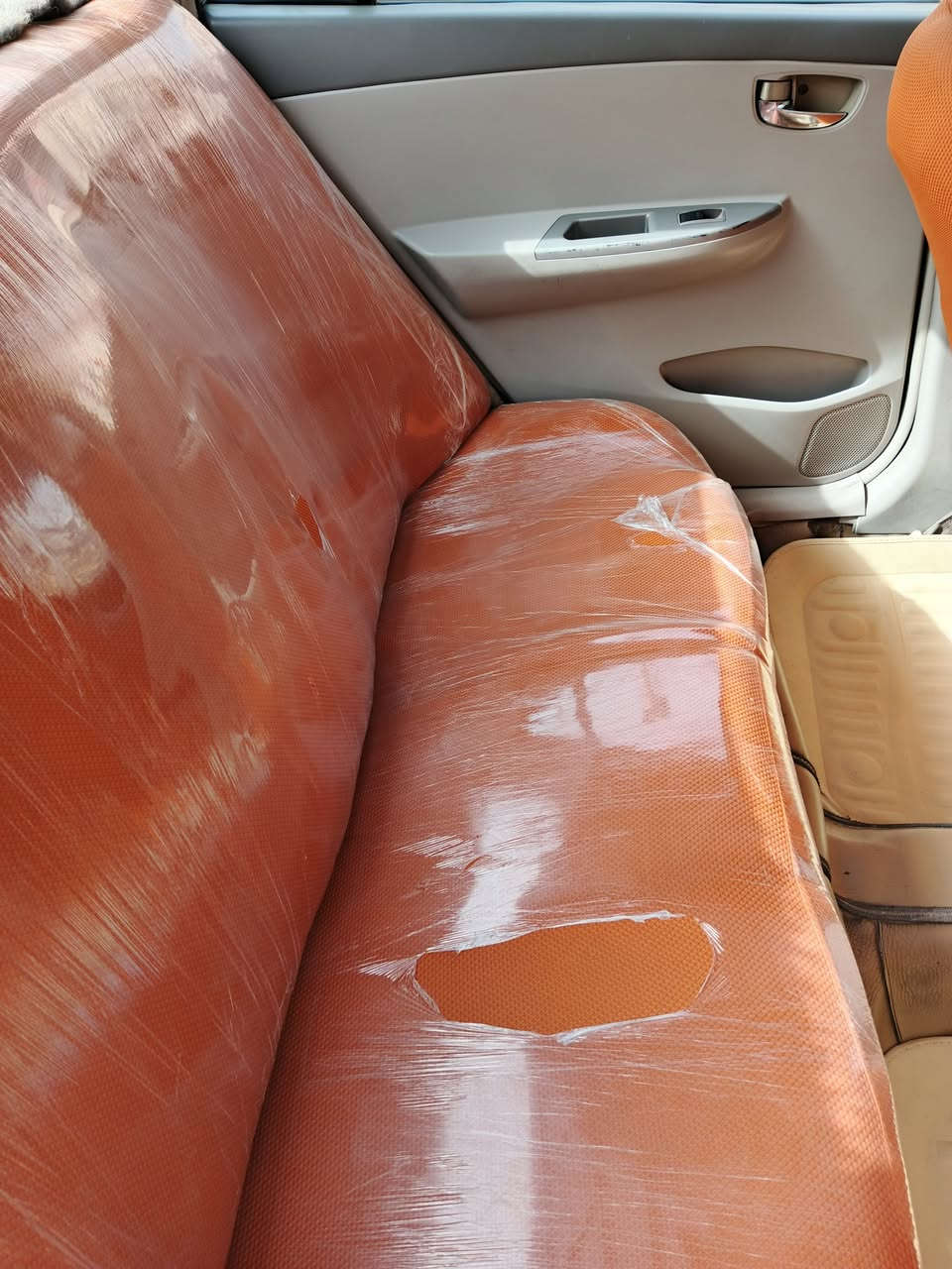 بي واي دي 2013 جي ثري
كير ومكينه خير من الله مكينه بيها خيط تبخير بدون تنقيص
صدر امامي 
فلنجات 
كلج 
باتري
تايرات جدد
كلهن جدد السياره مناقصها كلشي
رقم بغداد 
سياره مكفوله بدون ضربه بدون تبديل بدون صبغ بيها طخات مامصلحه
مكان بغداد الباويه 
*********** السعر 41وبيها مجال قليل
مصفره غرامات تحويل مباشر
