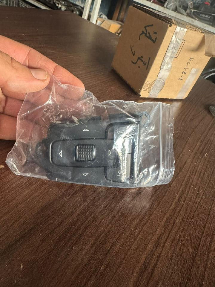 محلات احمد الدراجي لبيع الأدوات الاحتياطية الأمريكية الحديثة جمسي__ شوفو—كديلاك— بيكم سلفرادو—سيرا
موديل 2007 و2020و2024و2025 جديد واصلي والمستعمل والوكالة 
كسروعطش الفرع الثالث مقابيل محلات ابو زياد. *********** احمد
*********** محمد   ويوجد لدينا خدمة توصيل لكافة المحافظات من الشمال الئ الجنوب
