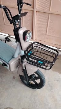 ماطور شحن  لبيع صفر جديد السعر على  الخاص رقم المبايل 07701641683