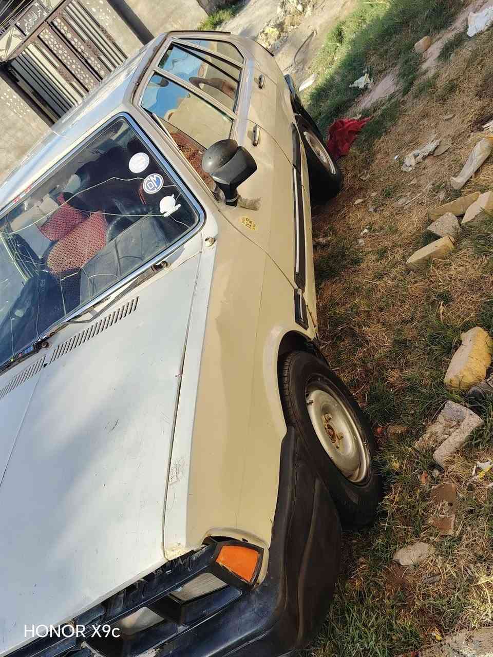 للبيع برازيل ٨٥ السعر 10  ورقات،
***********
