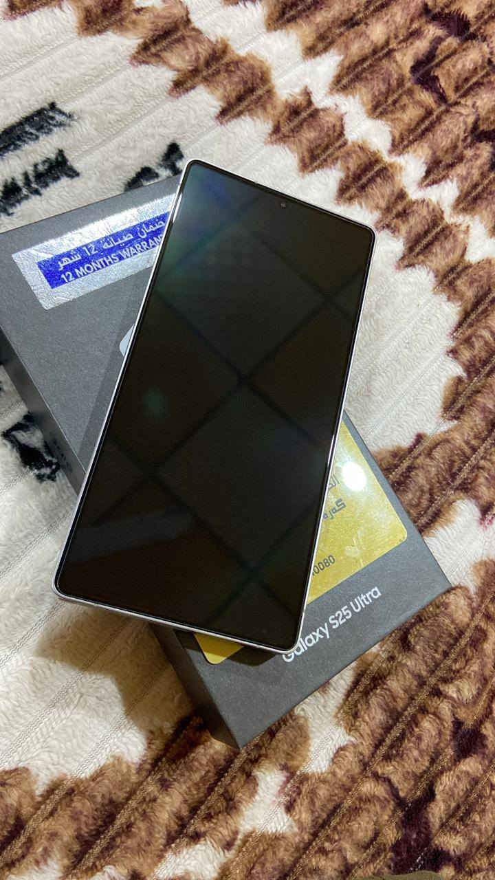 مساء الخير  مراوس بحديث او ابيع
موبايل سامسونك S25 الترا 
ذاكره 512
ضمان شاشة سنة وسوفت هم سنة
الون تيتانيوم مطعم فيروزي
لون مميز نضافة 100 / 100
موبايل مجرد نفتح من باكيت 
عدسات لاصق اصليات 
شتريتة 1550 
رايده 1450
عامل عليهن وشوف 
العنوان البصرة شط العرب 
الاتصال ***********
