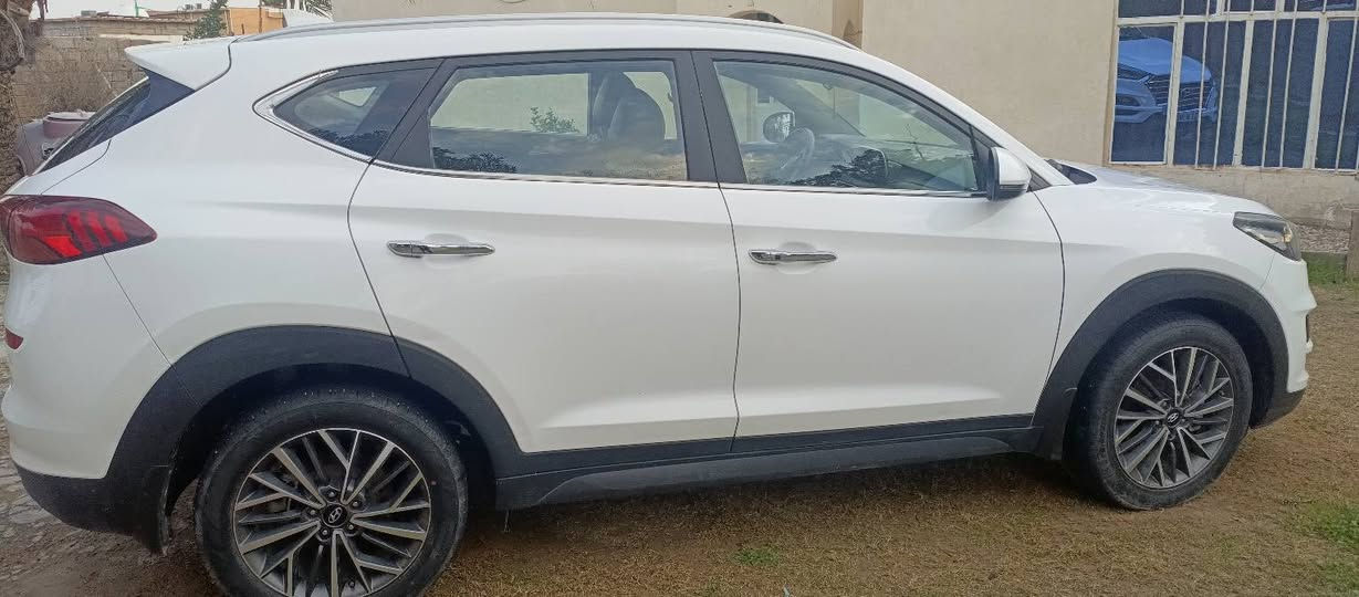 توسان 2020 خليجي
سلام عليكم توسان 2020 خليجي الكاصد بأسم الوالد مشروع وطني 
المواصفات :
بصمة لايت 
5 عدسات 
كاميرات شغالة 
كرسين كهربائي 
شاشة اصلية 
حساس امامي +خلفي 
مري شفط ، وأشار بالمري الداخلي 
تحكم ستيرن السيارة جاهزة وكفالة عامة من اي حادث أو صبغ 

السعر : 205
رقم الهاتف : ***********
مكان السيارة : بغداد ،جسر ديالى ،  تقاطع النهروان
