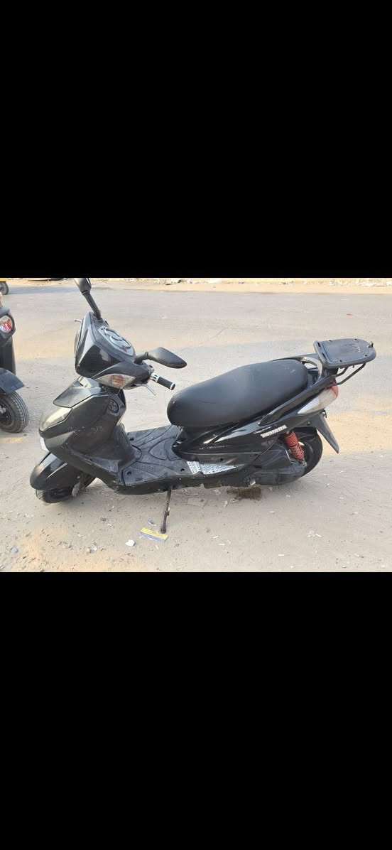 سكنس فحل كابريتر بيهه خيط تبخير بدايته 
دراجة يرادلهه ترتيبات بسيطه كلش بس اني طالب  وماعندي مجال شغالة وكاملة شلعة ومعدل وكهربائيات كلهه بلاد وشغالة سعرهه 450 بيهه مجال بسيط مكاني بغداد حسينية الراشدية 
***********
