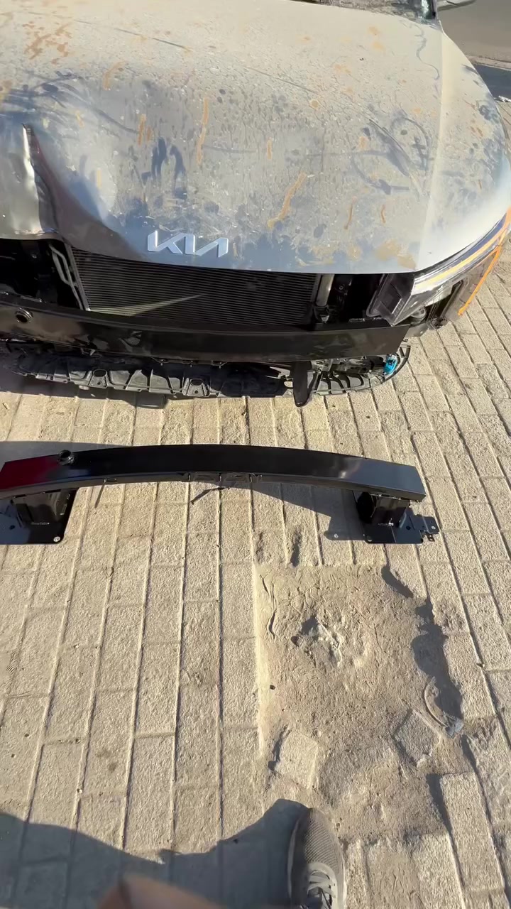 يا الله
توفر براكيت k4. اصلي. 

العنوان بغداد الحبيبيه قرب مستشفى الولاده 

***********
