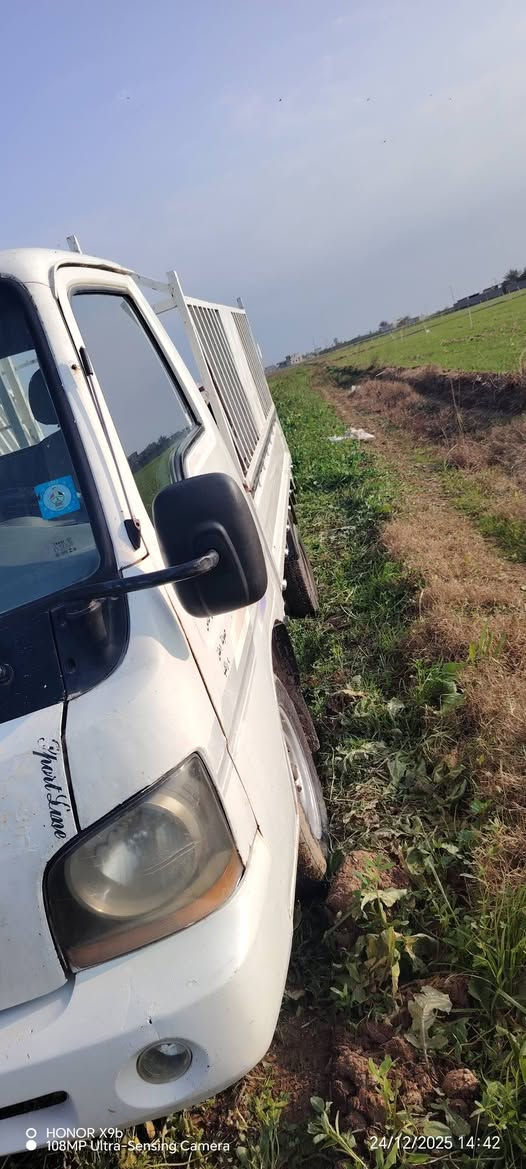 كيا للبيع موديل 2000
رقم كركوك 
سنويه لل30 شرط التحويل 
بيها حصة كاز 
مكان قضاء الحويجة 
سعر 75$ وبيها مجال 
قماره قلاب
اكسل خلفي 13 وامامي تاير 15
محرك 3000
كير محرك اكسل كله شرط 
للاستفسار الاتصال على الرقم
***********
