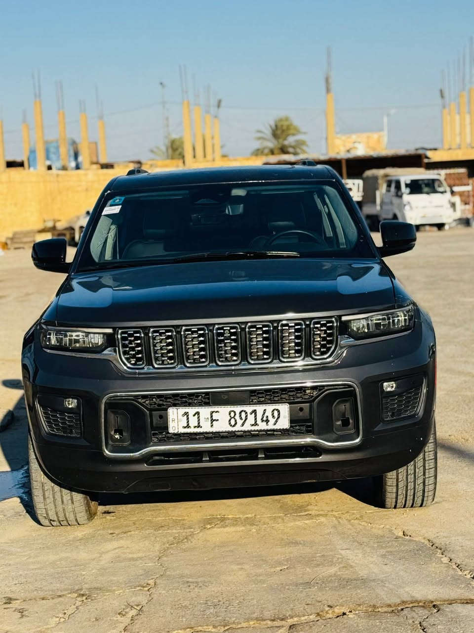 جيب هايبرد اوفرلاند وارد امريكي موديل 2024 
ماشيه 29 الف ميل
 
* دفع رباعي 4x4.
* قيادة ذاتية عند المنعطفات.
* رادار امامي مع مانع تصادم.
* تحذير الخروج عن المسار.
* مستشعر نوم السائق مع نظام التوقف الآلي.
* تحذير النقطة عمياء .
* نظام تحذير عند التقاطعات.
* نظام تحذير عند تجاوز السرعة المحددة.
* إنارة محيطية خمسة الوان
* تعديل وضعيات مقود السائق كهربائيا.
'مرايا تعتيم داتي
* المرايا الجانبية قابلة للطي كهربائيا
*  نظام الصوت 9 سماعات Alpine.
* ويل قياس 20 انج.
* سقف بانوراما.
* شاشه كبيرة 10.1 انج.
* نظام الخرائط (GPS).
* عرض خرائط الطريق على لوحة القيادة.
* لوحة القيادة بقياس 10 أنج.
* المصابيح الأمامية LED.
* كشافات الضباب LED.* دخول ذكي.
* بصمة على 5 ابواب للدخول الذكي.* تشغيل عن بعد.* الصندوق الخلفي كهربائي.* فتح الصندوق الخلفي مع حركة القدم.
* ذاكرة لحفظ وضعيات الجلوس للسائق 
* المقاعد الأمامية كهربائية.
* المقاعد الأمامية تبريد وتدفئة.
* المقاعد الخلفية تدفئة.* السياره 5 راكب 
* انارة داخلية LED متعددة الالوان 
تبديل بنيد  
رقم بغداد مشروع وطني 
السعر 350 
للاستفسار ***********
