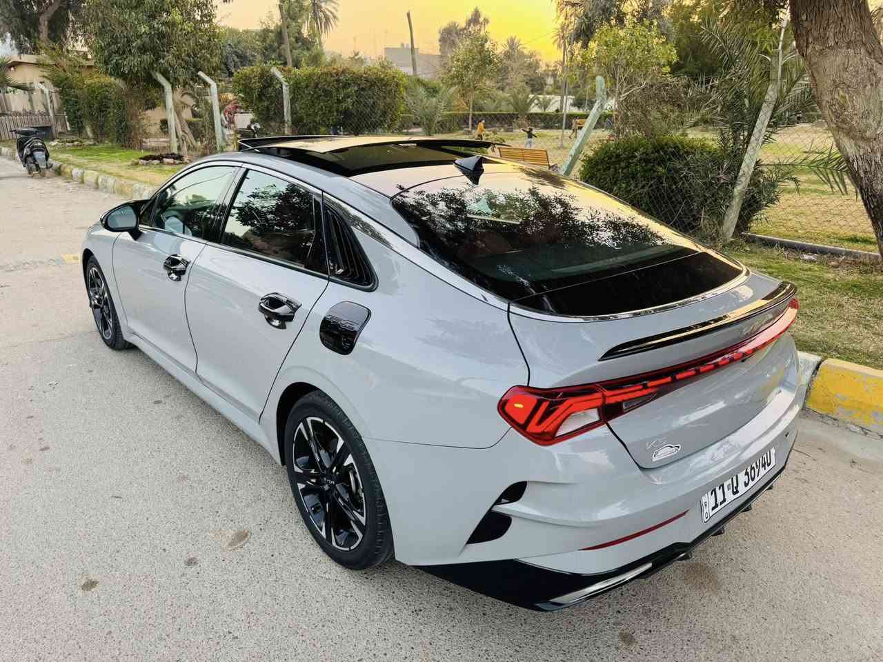 للبيع 2023 جي تي لاين
K5 gtline 2023
سونار وصور الحادث بالمنشور
العنوان بغداد 
فول مواصفات ماشيه 53 ميل 
محرك 1.6 تيربو 
صبغ جاملغ وبنيد واللغد مبدل 
السعر قفل نهائي 158 بدون عملة رجائآ
***********
