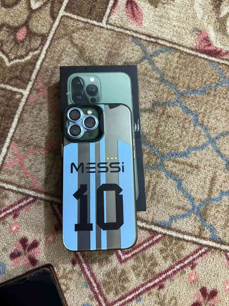 سلام عليكم أيفون 13برو ماكس
دبل سيم كارت نموذج M
بطاريه 82 كفاله عامه وياه كارتون *********** او خاص
