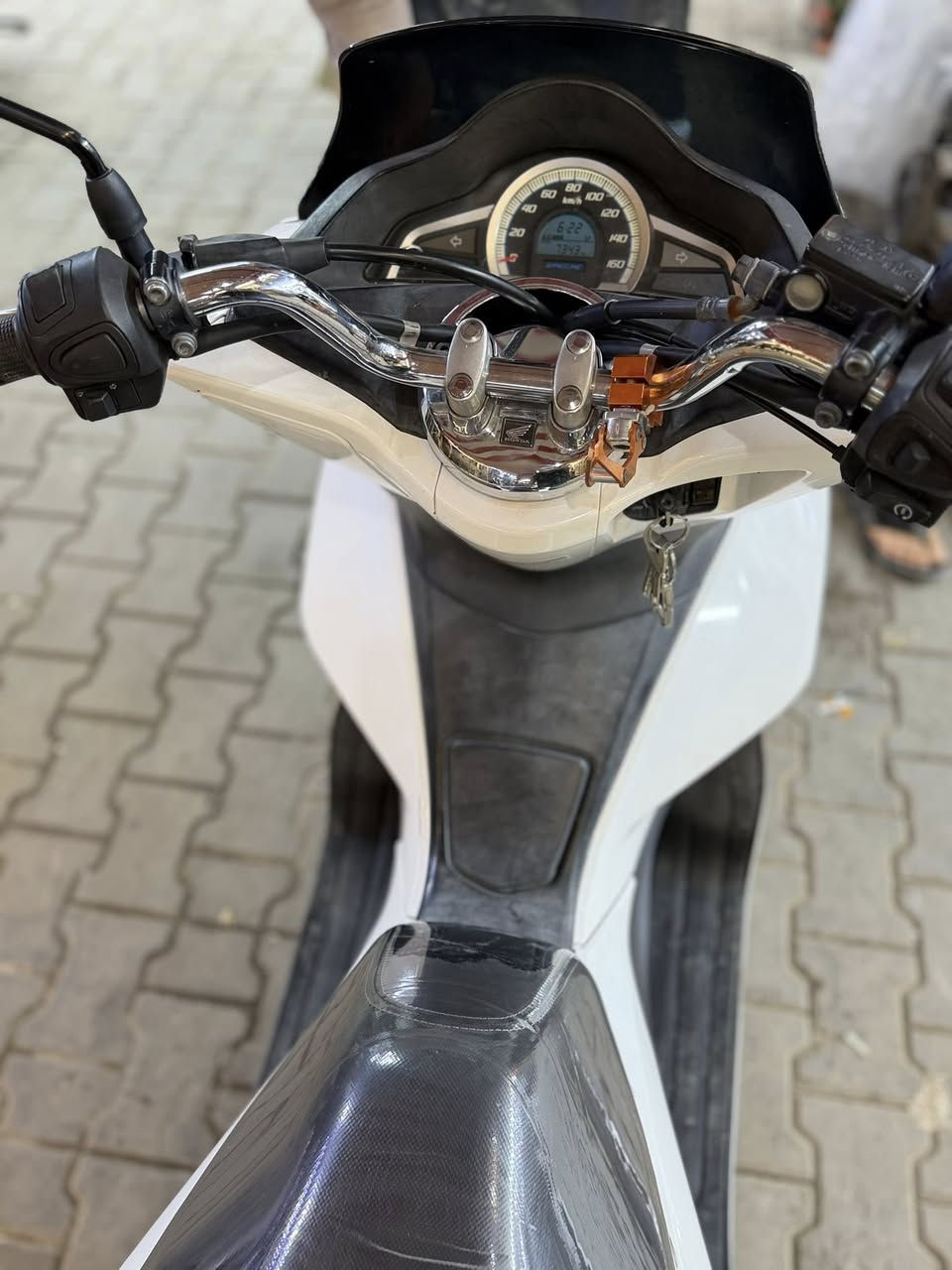 دراجه pcxجيل ثاني بعده بحاله الوكاله مكفوله كفاله عامه. حساس ازدحام حساس استان دراجه نضيفه مال جناي مكاني الكوت ***********
