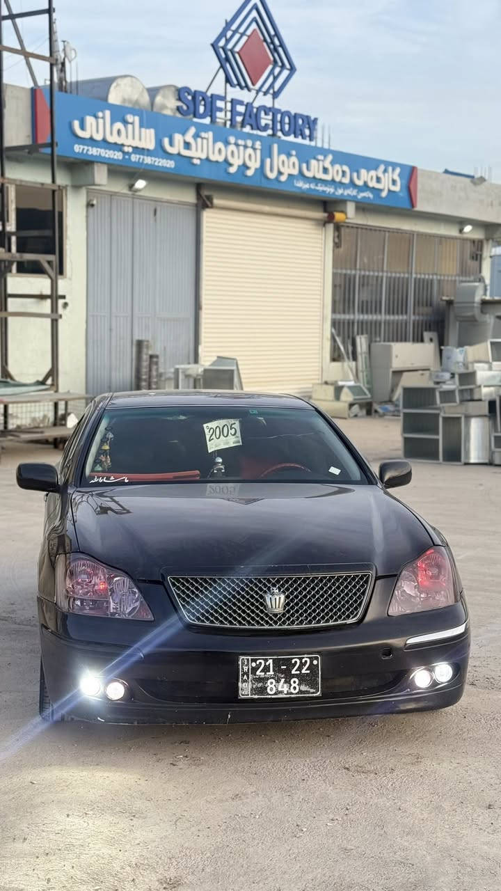 پێشەکی بە ناوی خوا GRS 182 ڕەنگ گؤڕاوی یابان ٣ دوگمەی جلدو هیتەرو ساج سور کوشن خەزن سالانسای تؤمسی لەسەرە سەوتیکی زؤر خؤشیی هەیە ماشەڵا سەیارەکە لە قوەتی خؤی بێزارە تاقم تایەو ویلی سؤڕتی لە سەرە سەیارەکە بەس ماشەڵای ئەوێت تەبریدو کارەبای گشتی بە شەرت کەڤەر گؤڕاو شانسی کؤسەرە بە شەرت سعری ٥٨ گەڵاو کەمێ معامەلە ئەوەش ڕەقەم تەلەفون *********** ئەدمینی 🫶🏻
